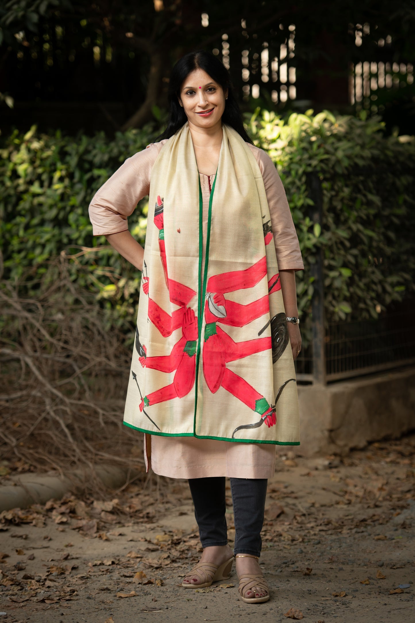 Hand-Painted Designer Dupatta – Wearable Art Inspired by Tradition