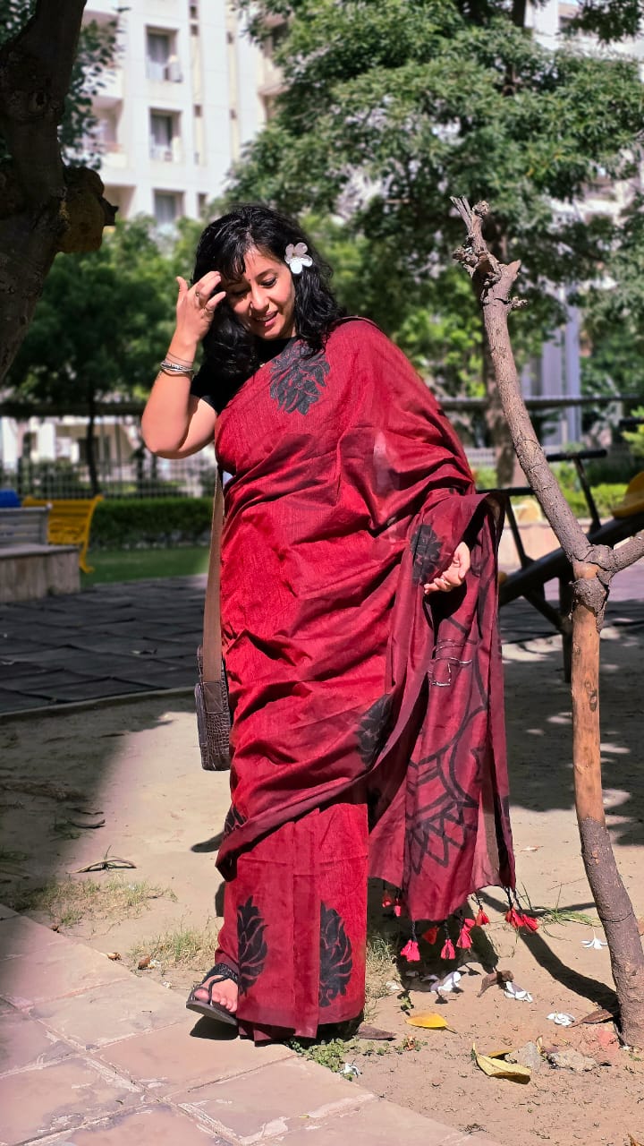 Durga Line Art Sari