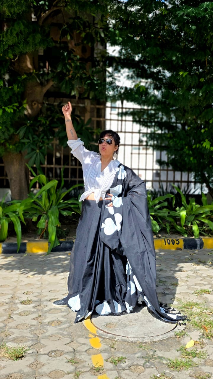 Black & White saree